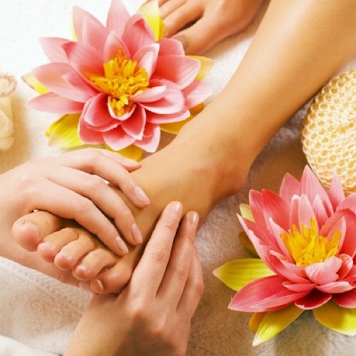 PURELUX NAILS & SPA - pedicure